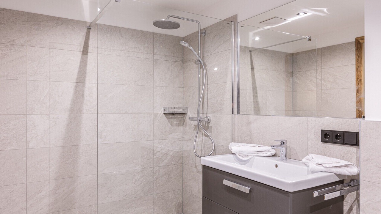 Photo of Bathroom in Lermoos