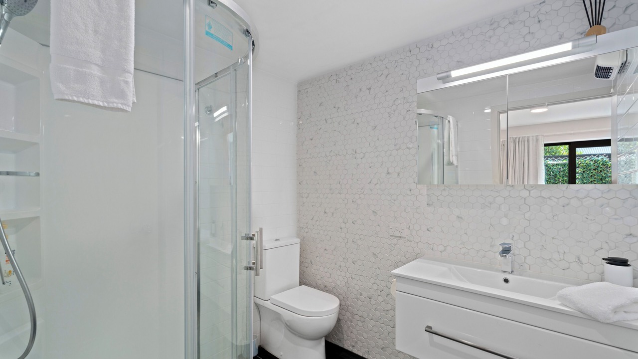Photo of Bathroom in Sunshine Bay