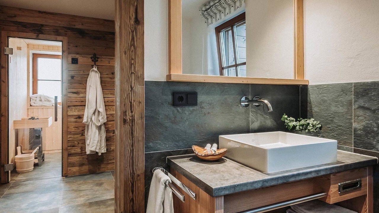 Photo of Bathroom in Burgberg