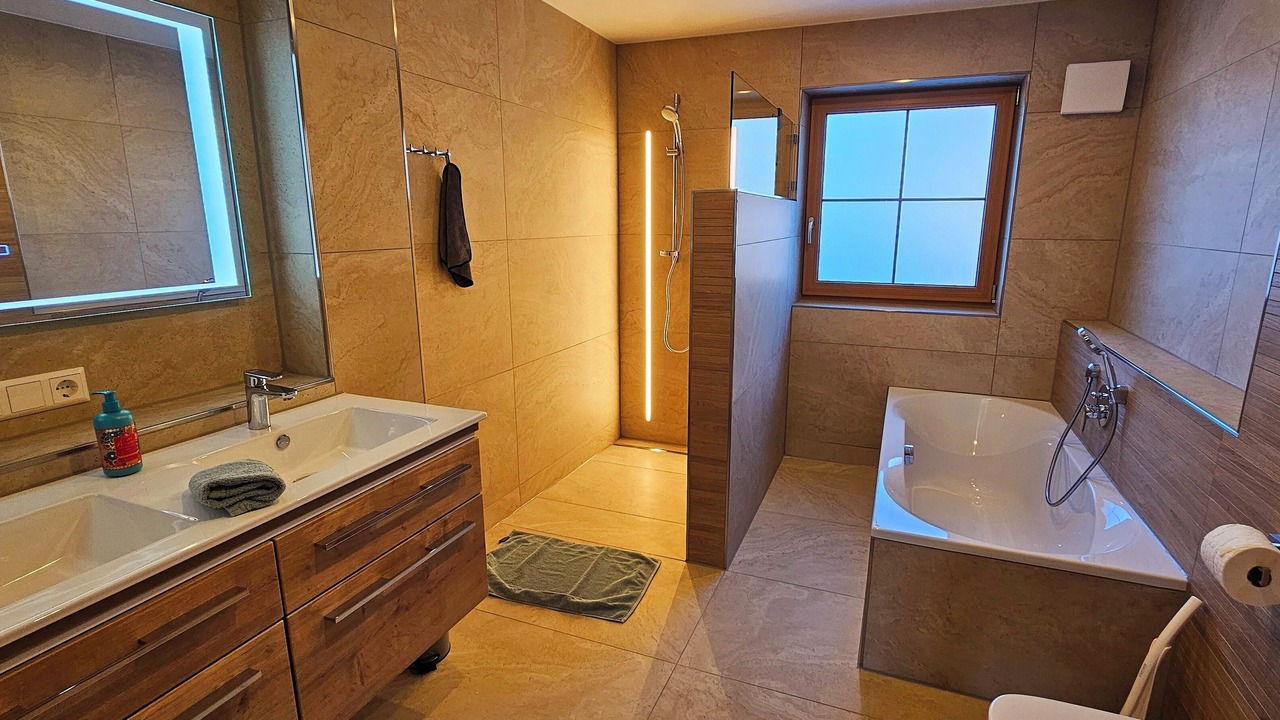 Photo of Bathroom in Halblech