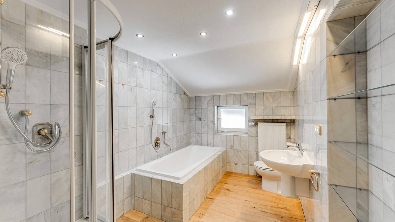 Photo of Bathroom in Burgberg