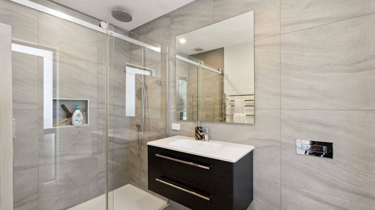Photo of Bathroom in Sunshine Bay