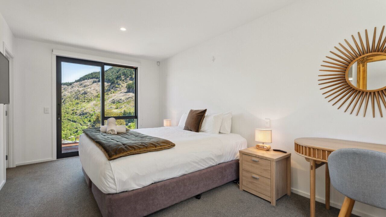 Photo of Bedroom in Sunshine Bay