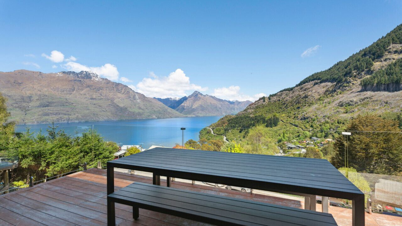 Photo of Outdoor in Sunshine Bay