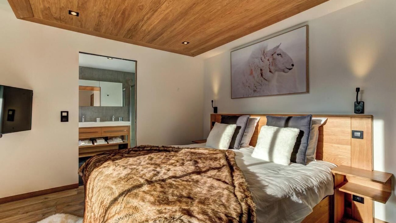 Photo of Bedroom in Les Tines