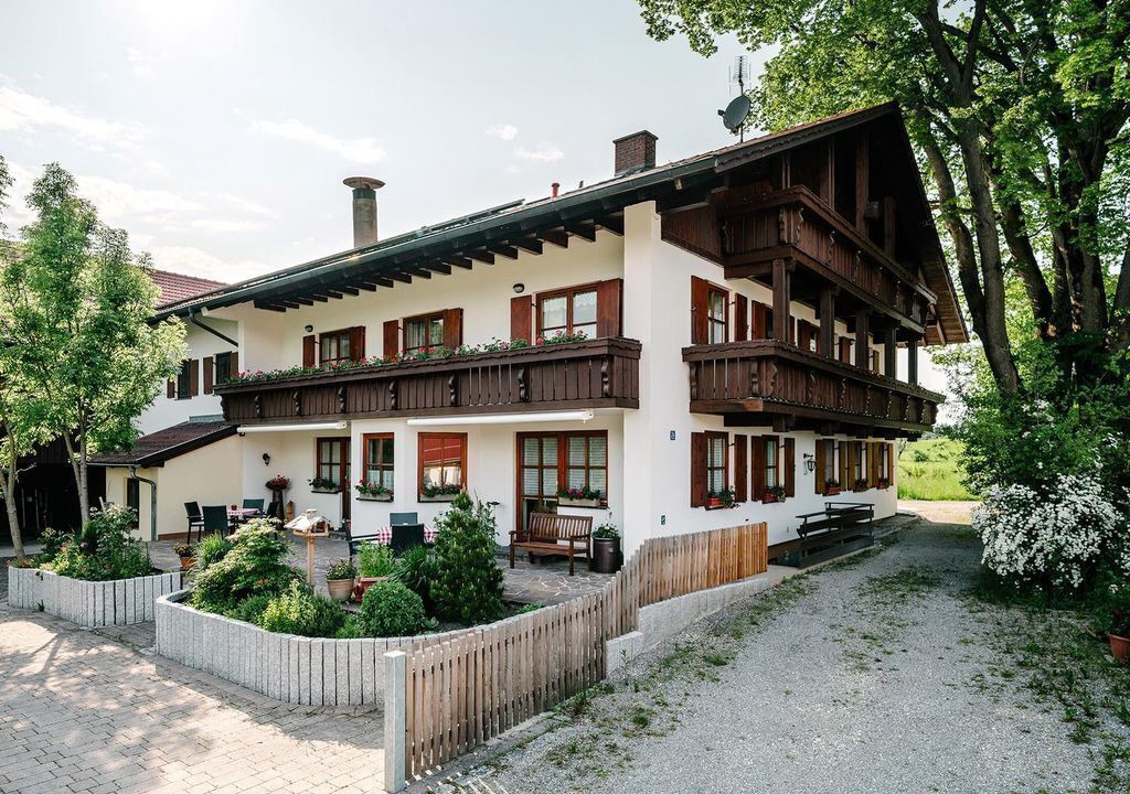 Photo of Outdoor in Seeg