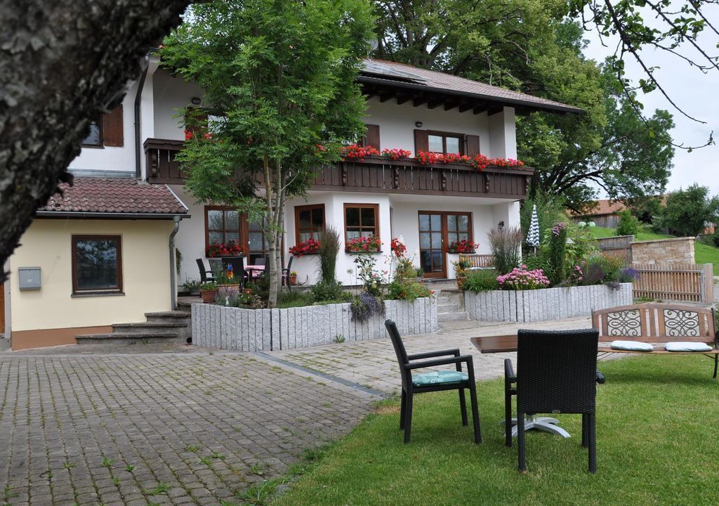 Photo of Outdoor in Seeg