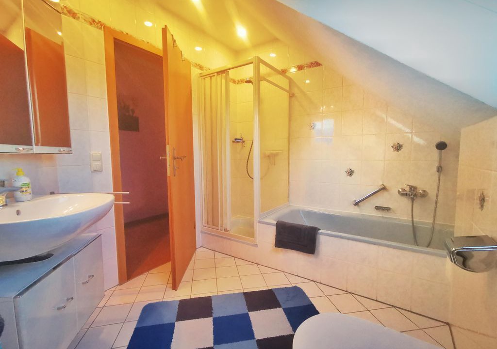 Photo of Bathroom in Steinigtwolmsdorf