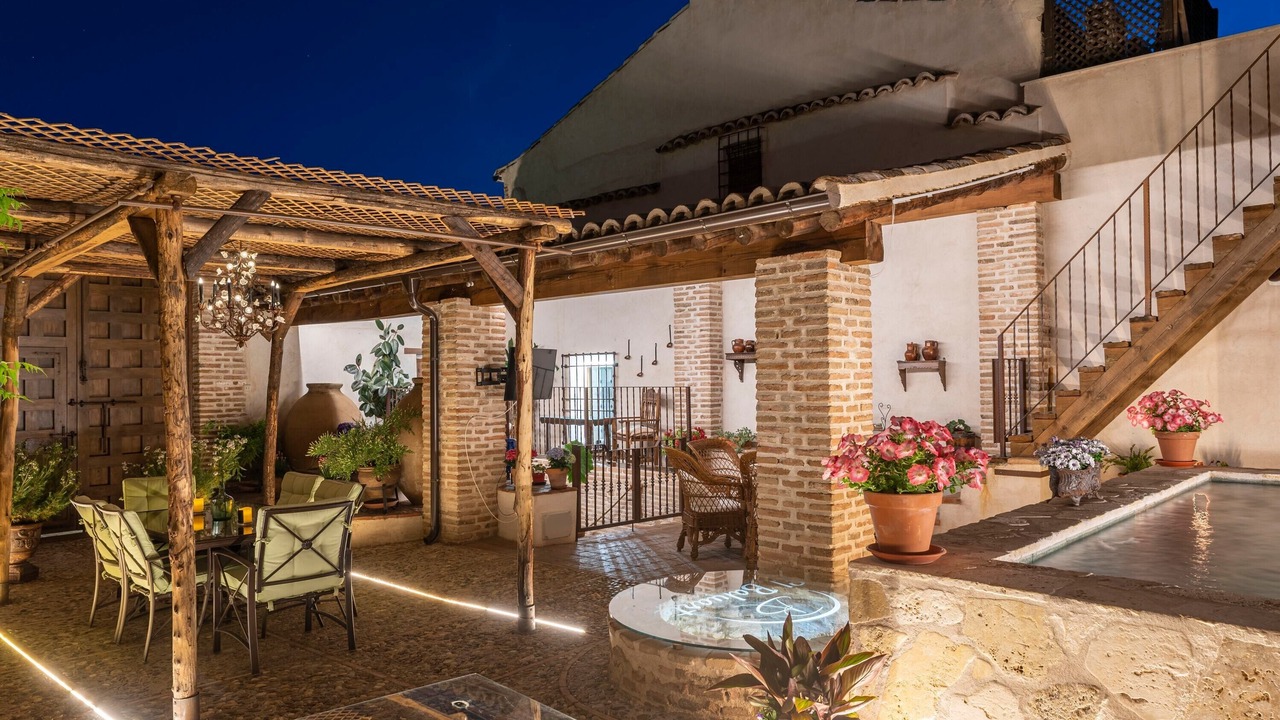 Photo of Outdoor in Noves