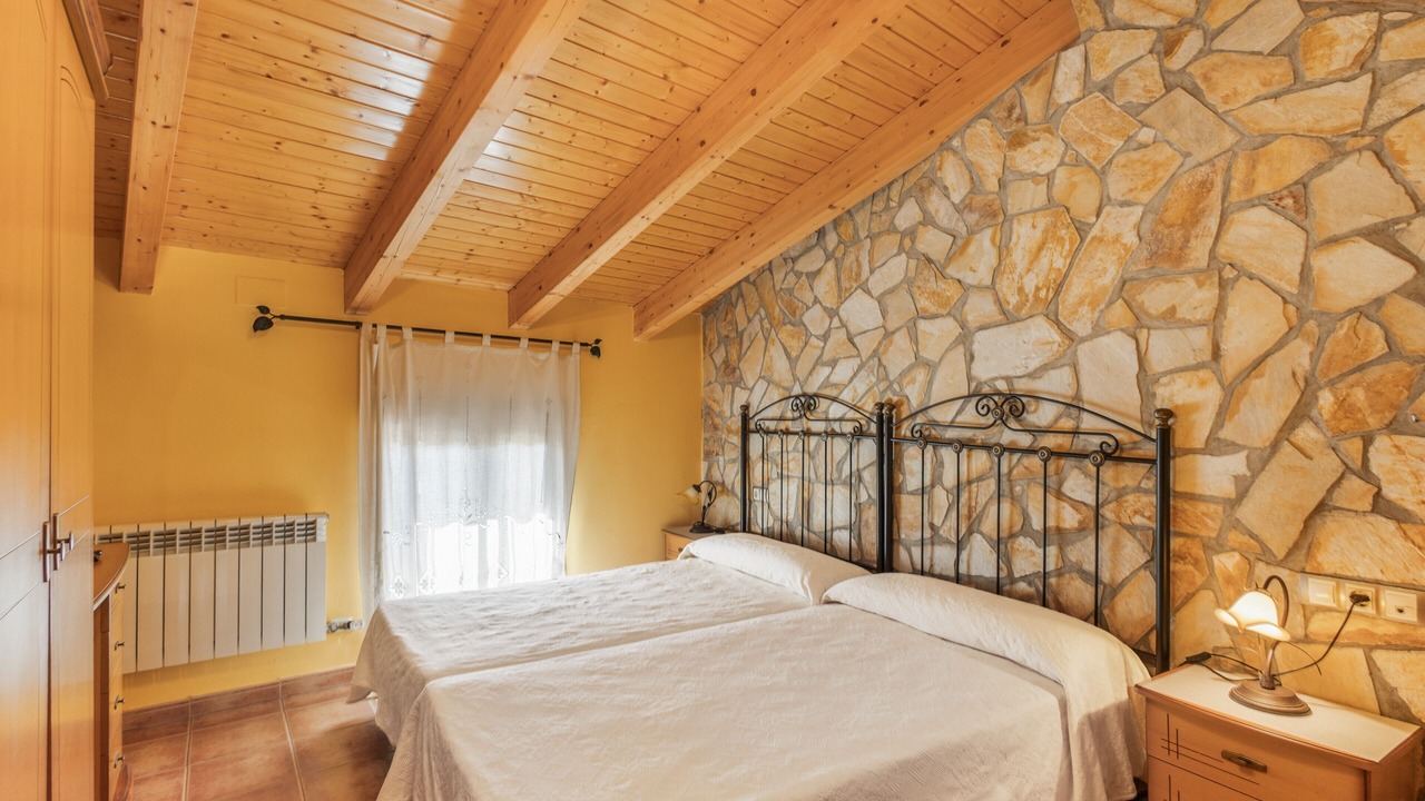 Photo of Bedroom in Maluenda