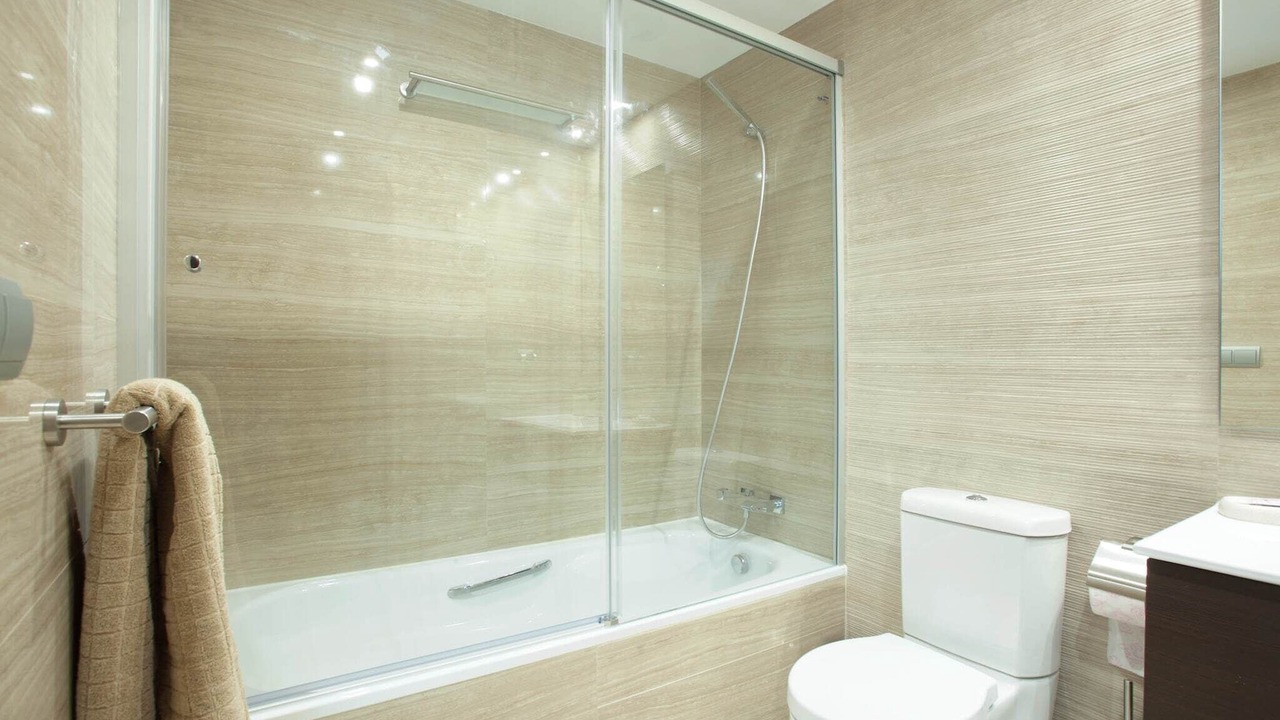 Photo of Bathroom in Ojen