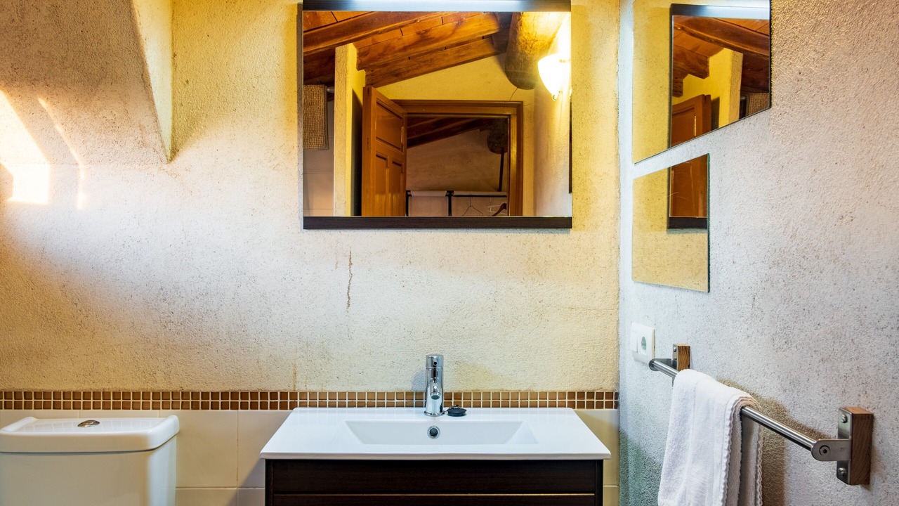 Photo of Bathroom in La Velles