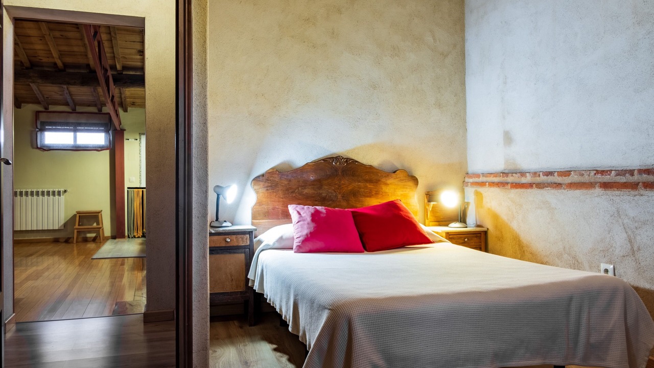 Photo of Bedroom in La Velles