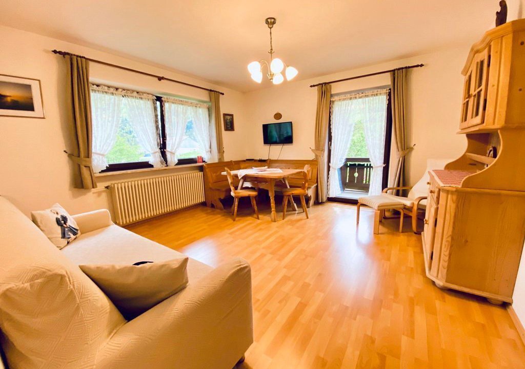 Photo of Livingroom in Weissbach an der Alpenstrasse
