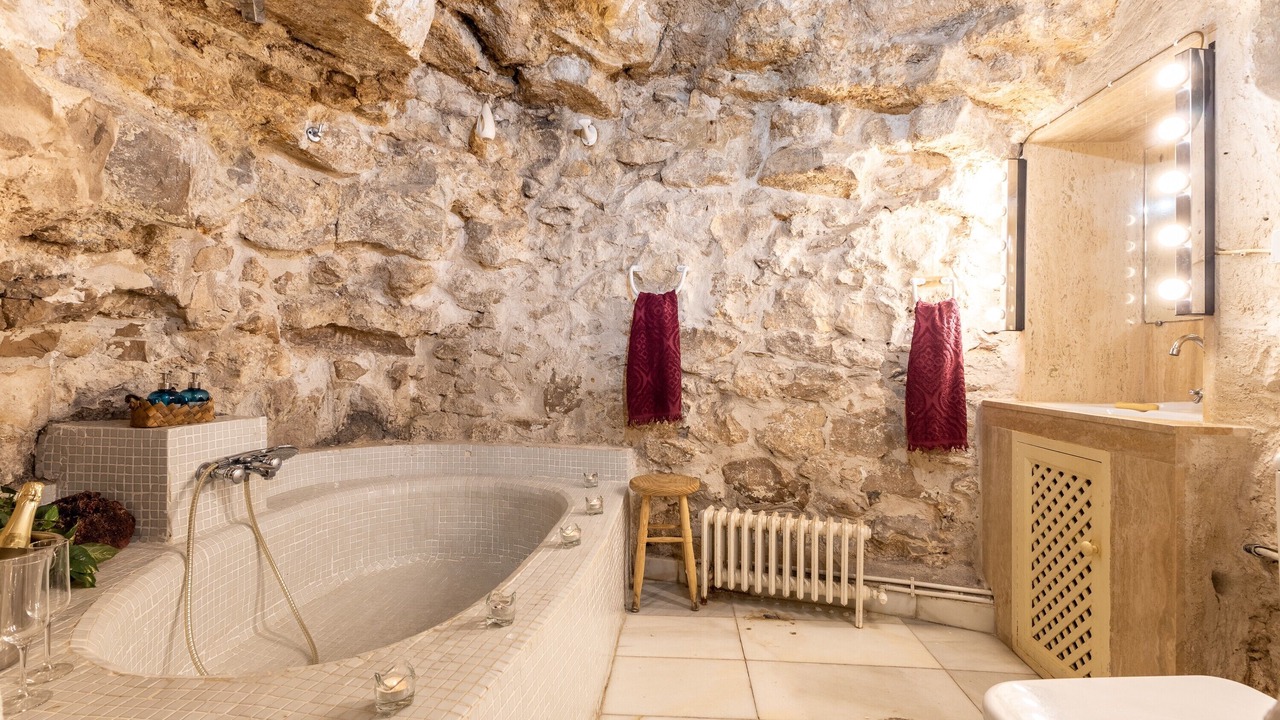 Photo of Bathroom in Valdelaguna