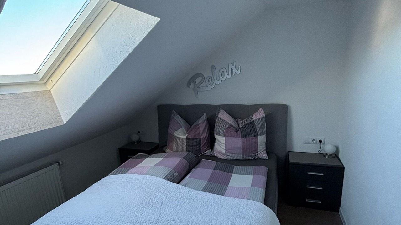 Photo of Bedroom in Leeder