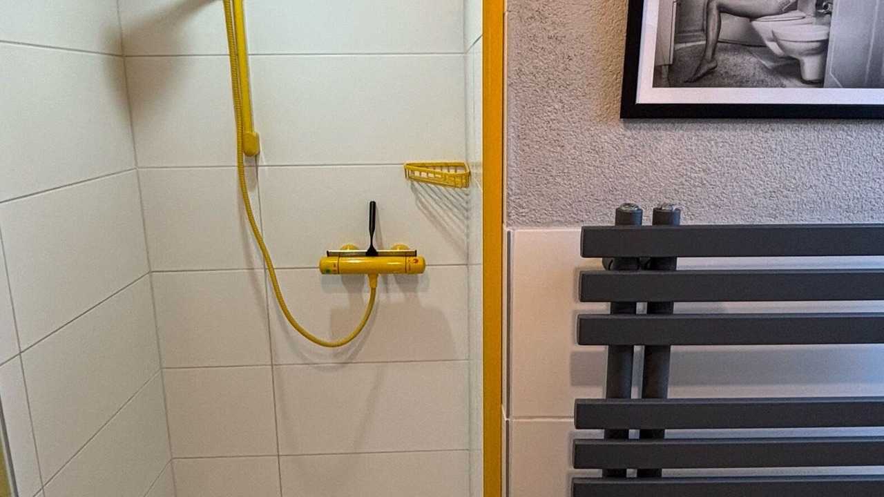 Photo of Bathroom in Leeder