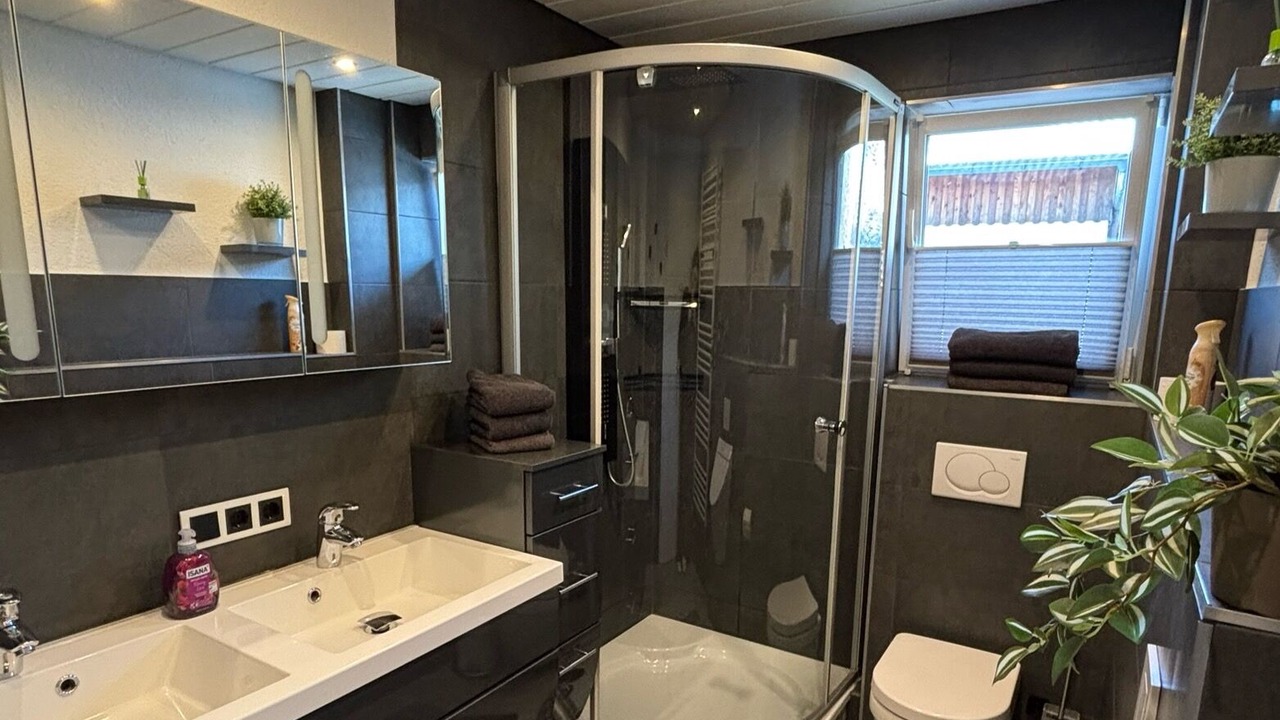 Photo of Bathroom in Leeder