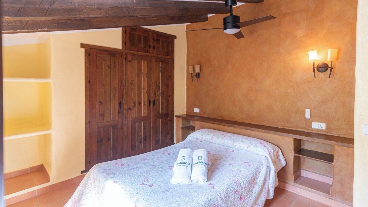 Photo of Bedroom in Segura de la Sierra