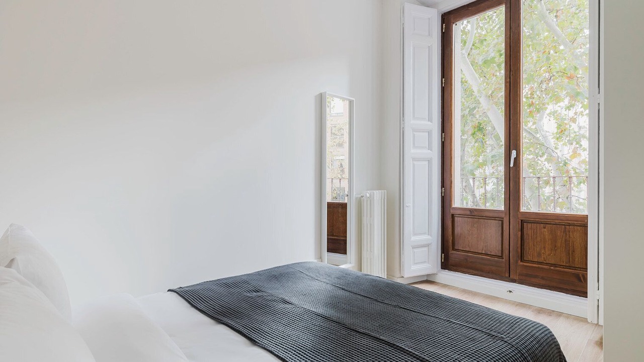 Photo of Bedroom in Golden Triangle of Art