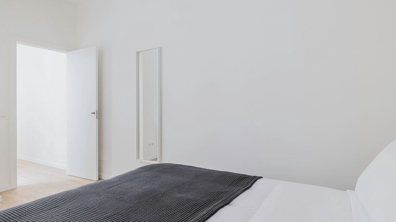 Photo of Bedroom in Golden Triangle of Art