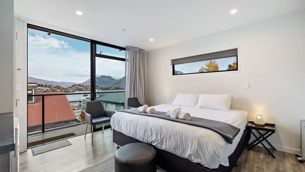 Photo of Bedroom in Queenstown