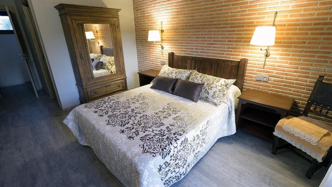 Photo of Bedroom in San Leonardo de Yague