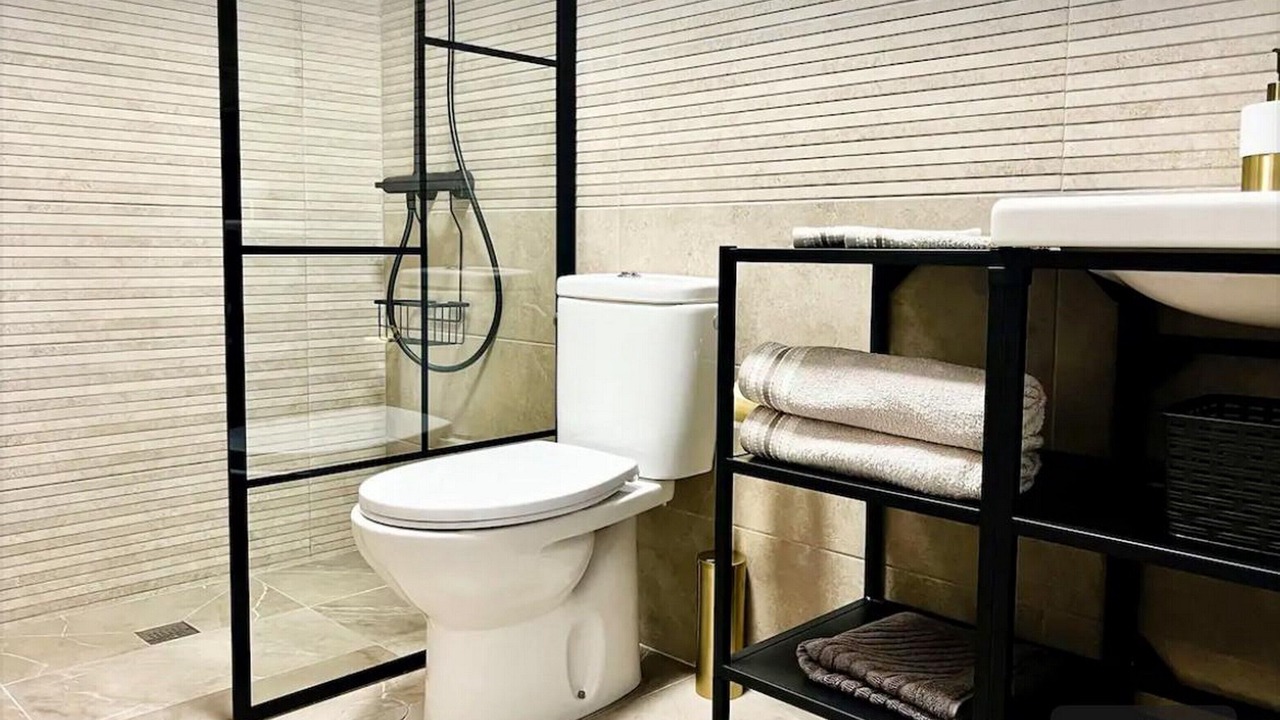 Photo of Bathroom in Los Cristianos
