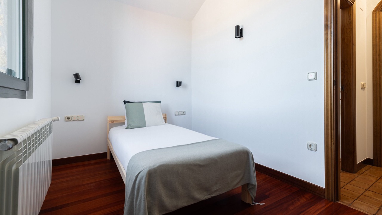Photo of Bedroom in Limens