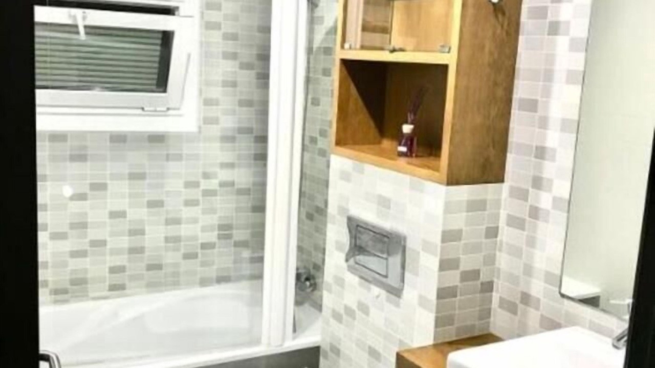 Photo of Bathroom in Teis