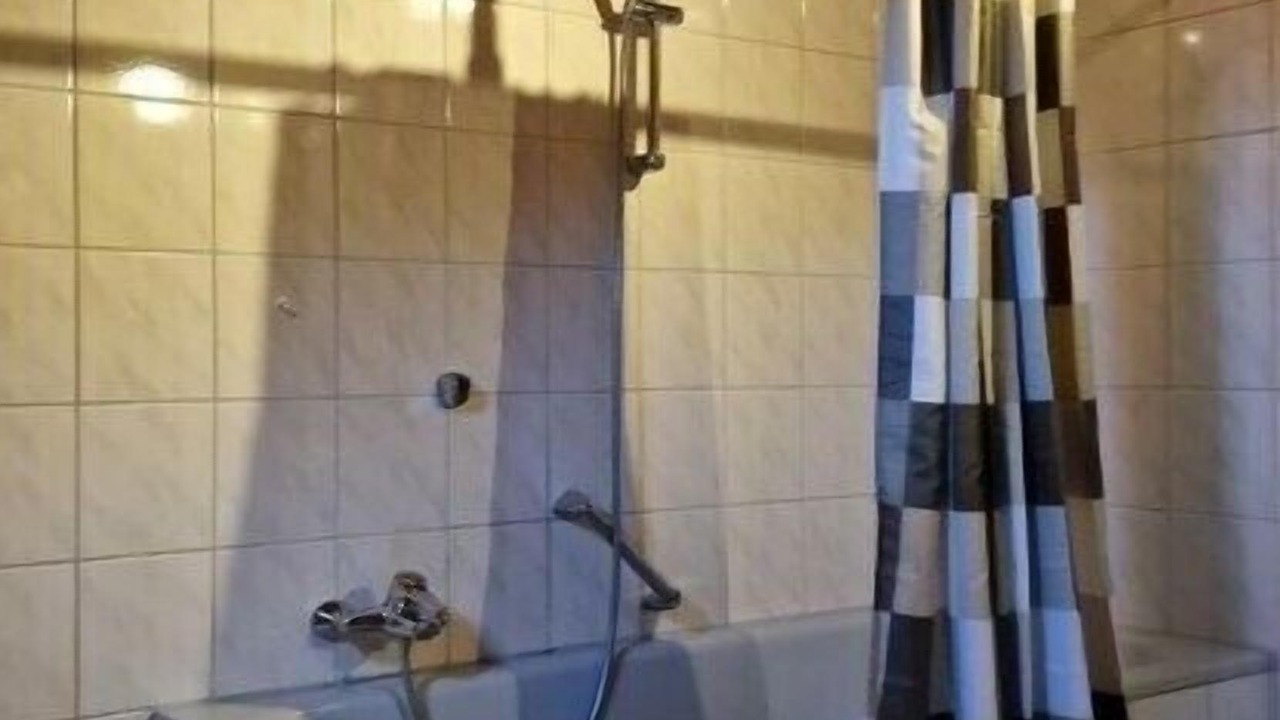 Photo of Bathroom in Regen