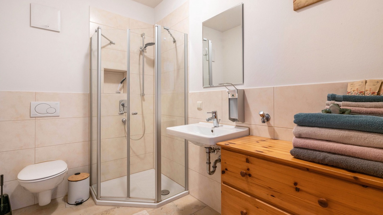 Photo of Bathroom in Prutting