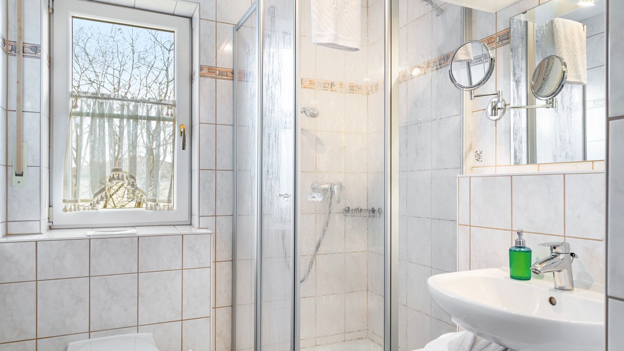 Photo of Bathroom in Bad Fuessing