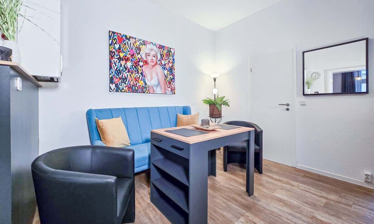 Photo of Livingroom in Bachviertel