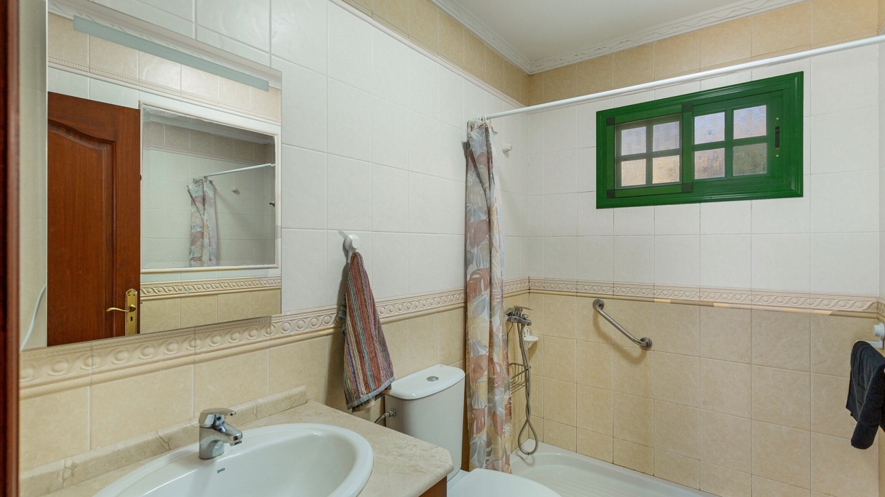 Photo of Bathroom in Galdar