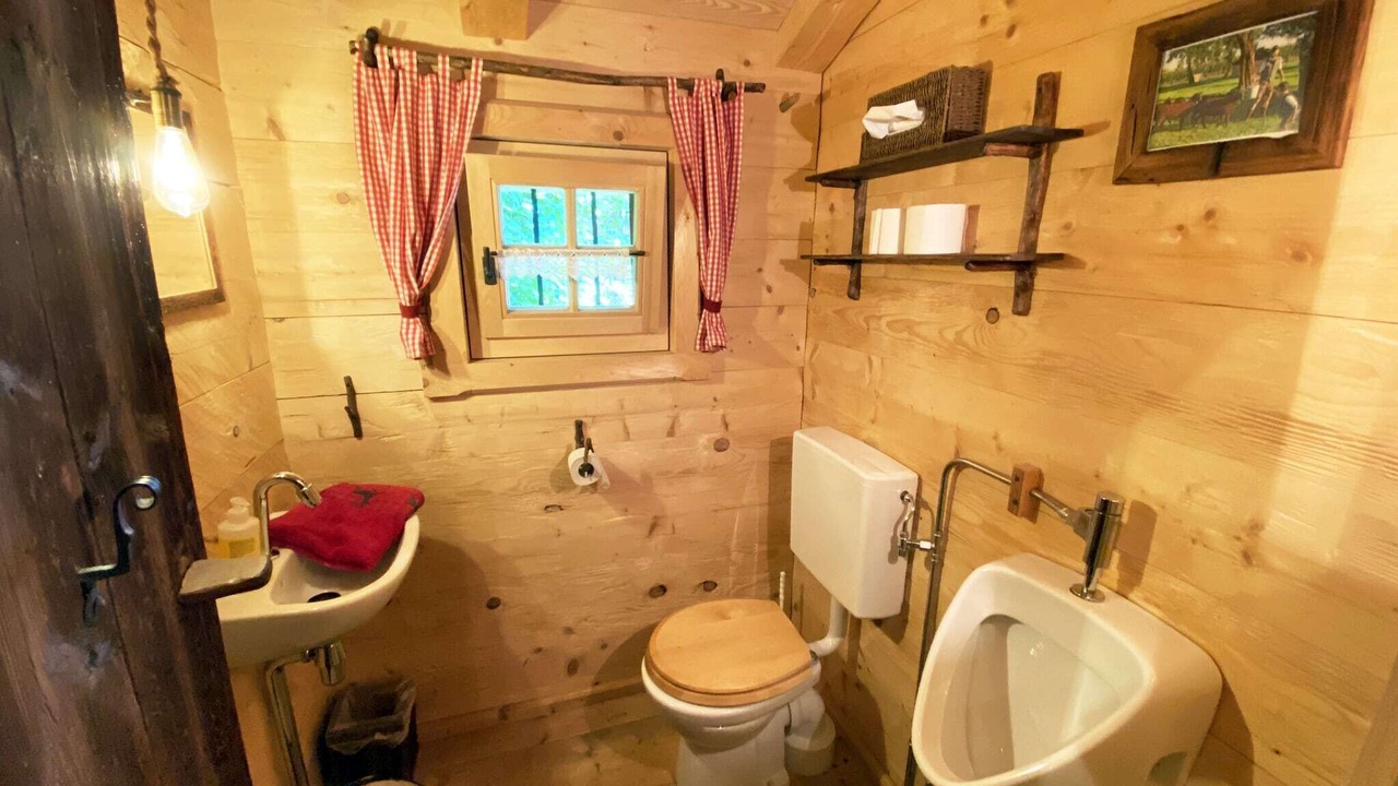 Photo of Bathroom in Asten