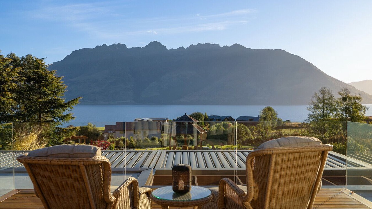 Photo of Patio Balcony in Kawarau Falls