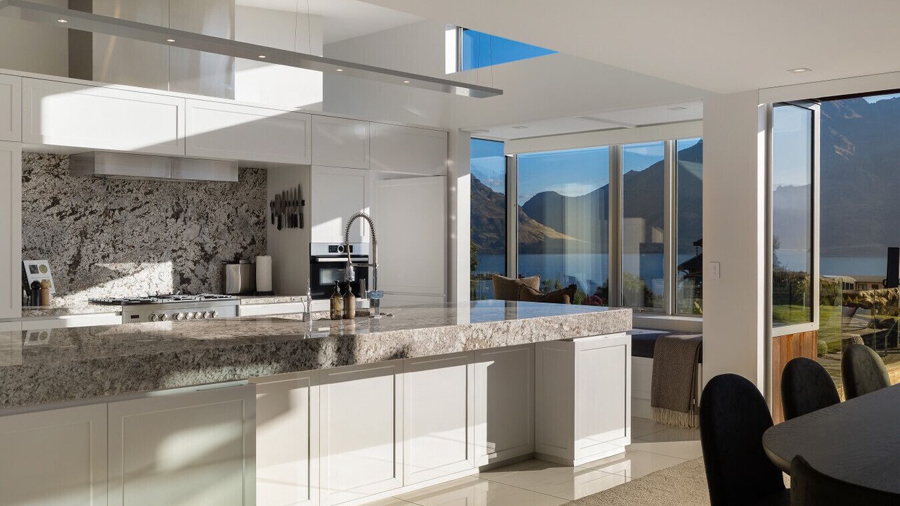 Photo of Kitchen in Kawarau Falls