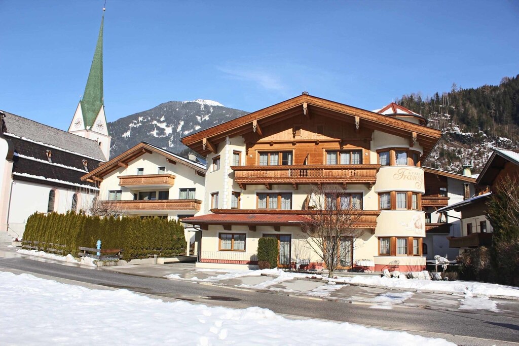 Photo of Buildings in Stumm