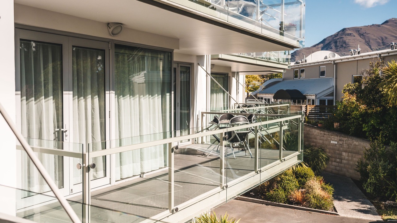 Photo of Patio Balcony in Queenstown City Centre