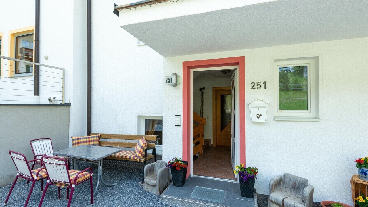 Photo of Patio Balcony in Strengen