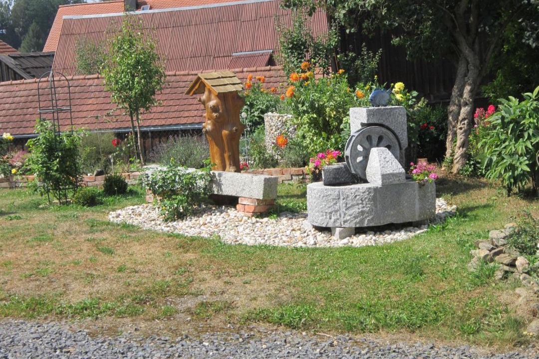 Photo of Buildings in Neualbenreuth