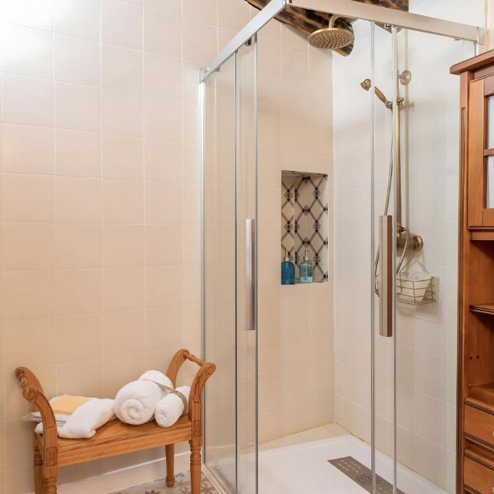 Photo of Bathroom in Noves