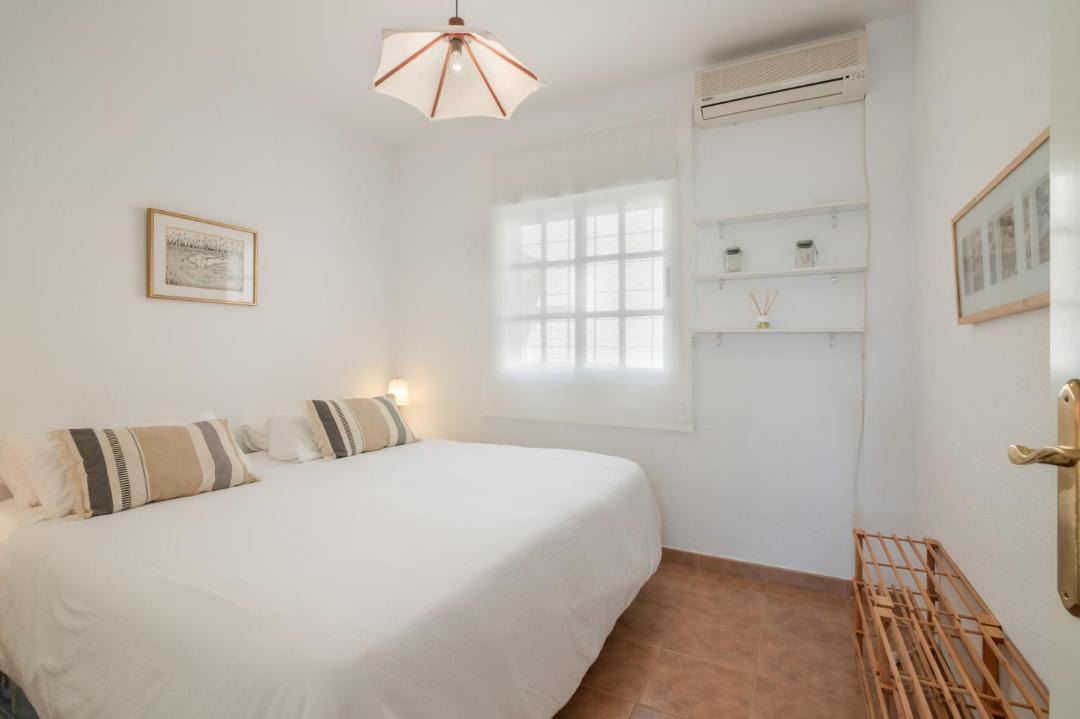 Photo of Bedroom in Lepe