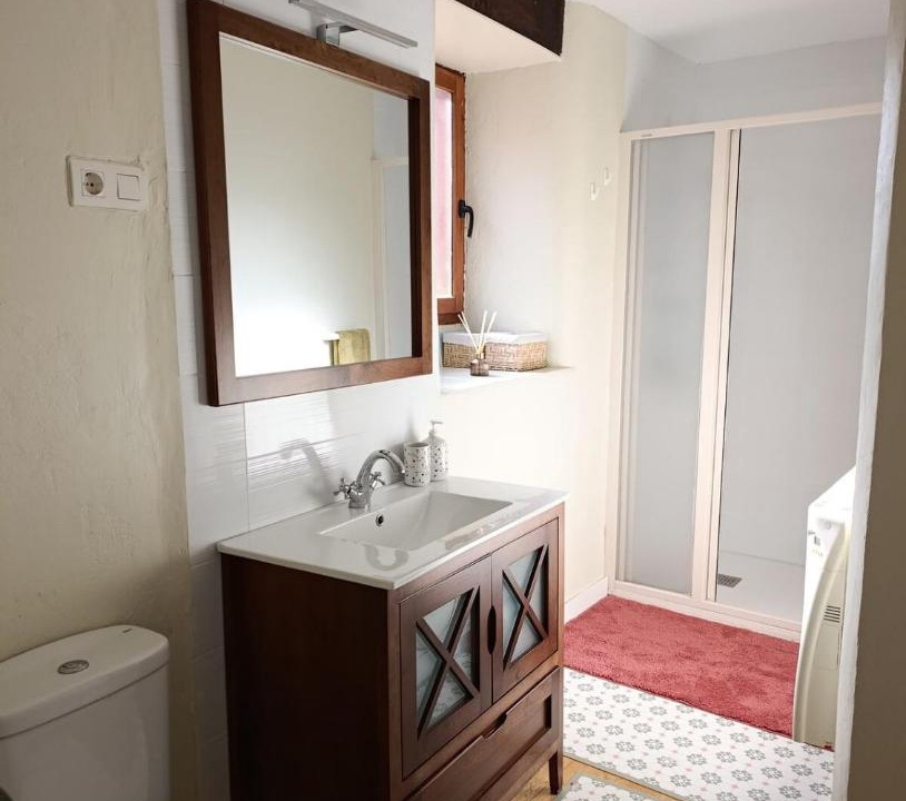 Photo of Bathroom in Cuestaedo