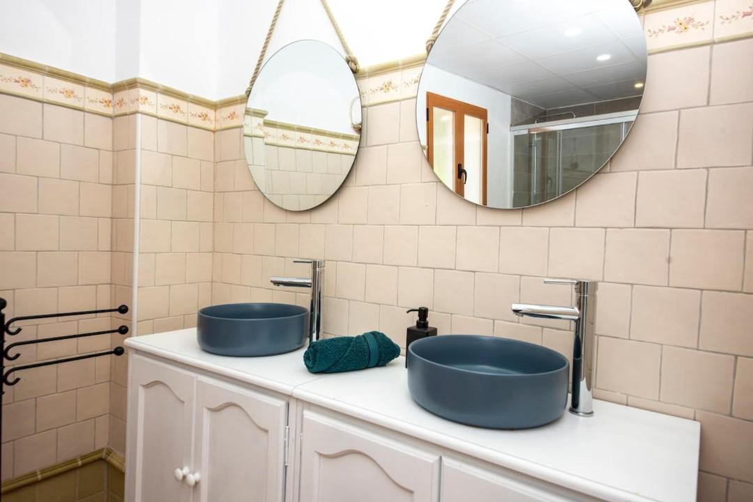 Photo of Bathroom in Mentrida