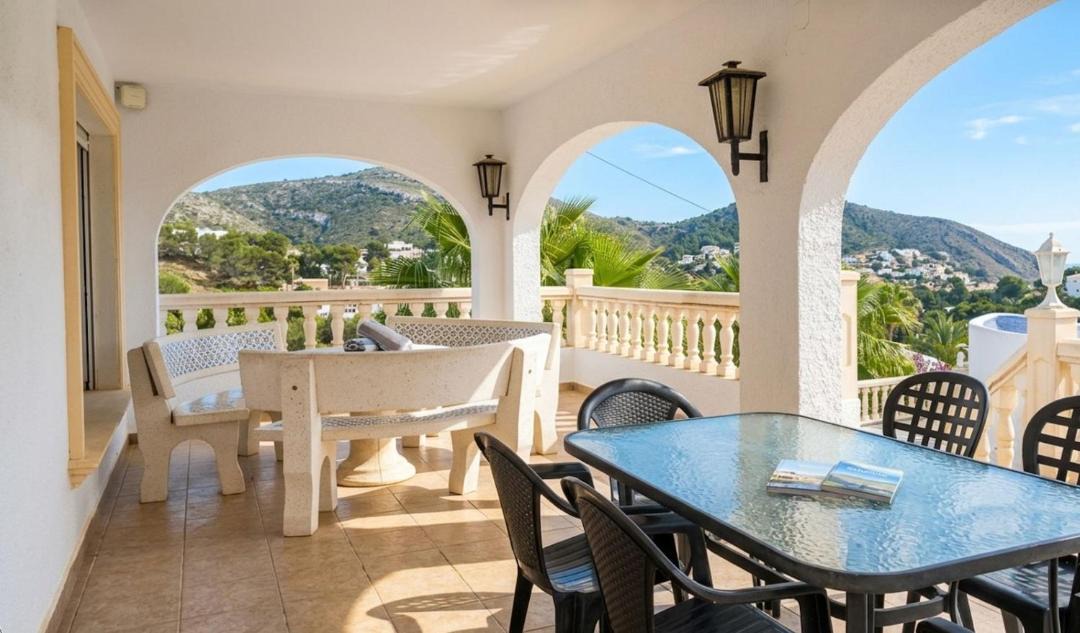 Photo of Patio Balcony in Arnella