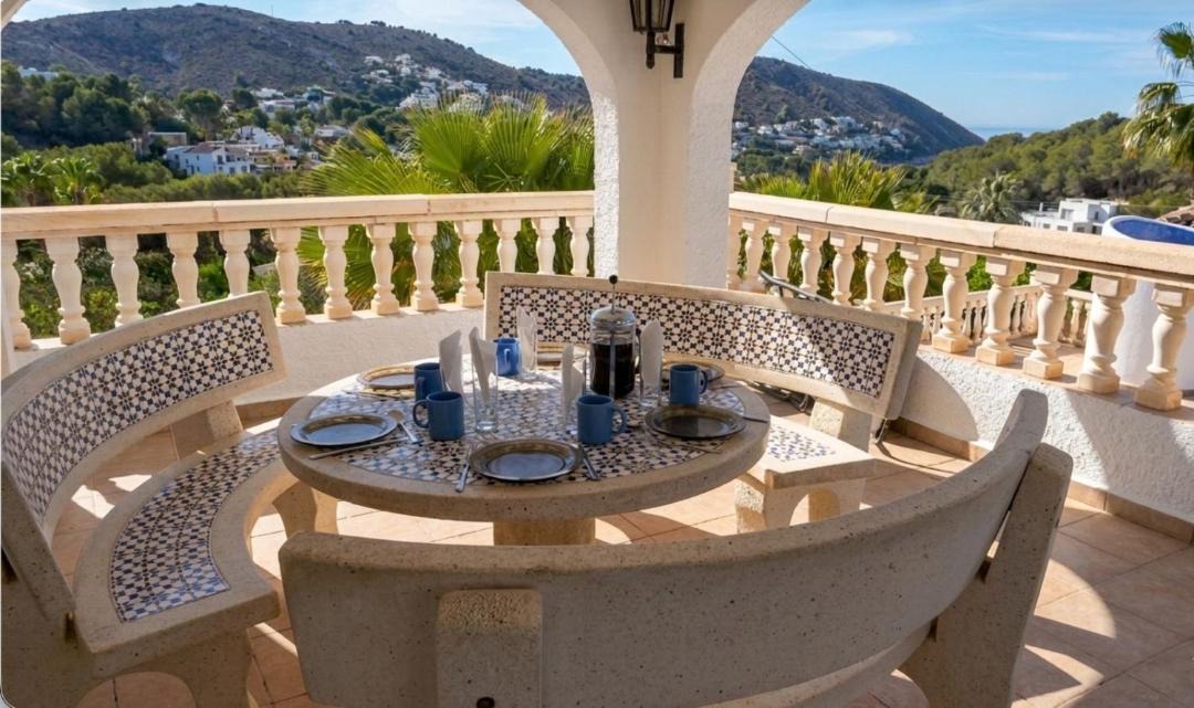 Photo of Patio Balcony in Arnella