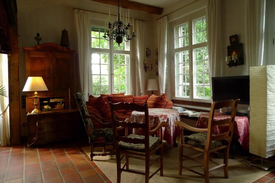 Photo of Others in Stromberg