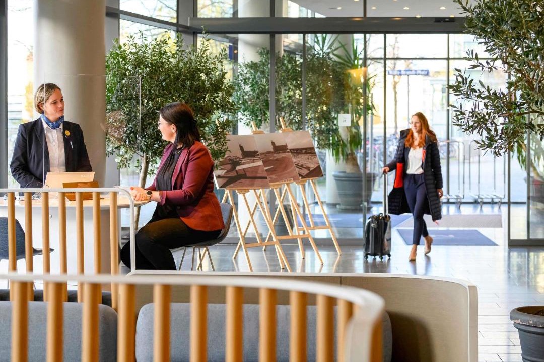 Photo of Others in Riem